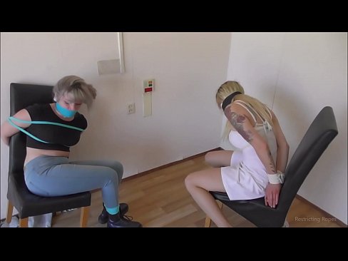 ❤️ Viciado / amarrado e amordaçado / donzela em apuros ️❌ Apenas porno em porno pt.pornplaybb.ru